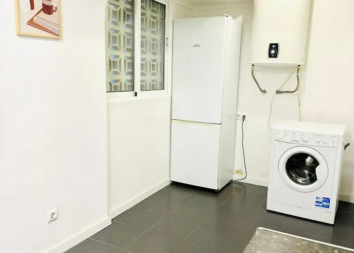 Amazing Space - 4 Bedroom 아파트 알부페이라