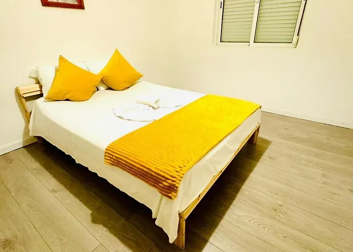 Amazing Space - 4 Bedroom 아파트