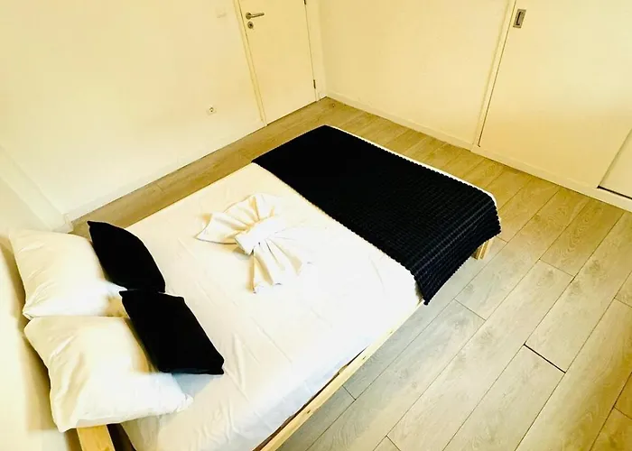 아파트 Amazing Space - 4 Bedroom 알부페이라