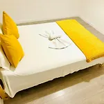 Amazing Space - 4 Bedroom Διαμέρισμα